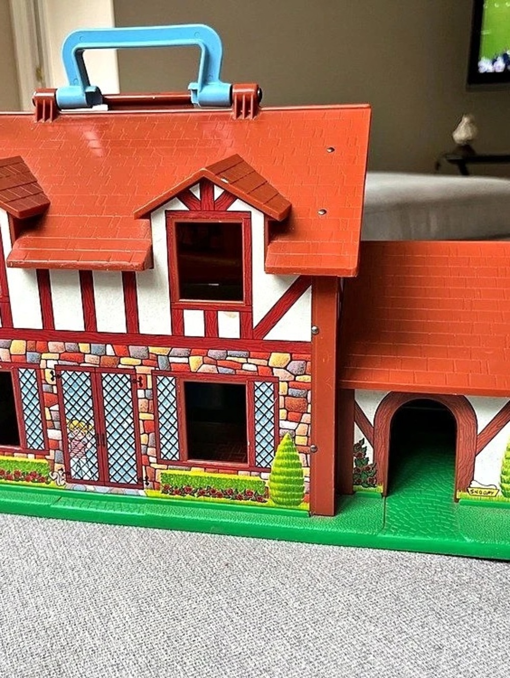Vintage 1986 Fisher Price Little People Tudor House #952 Working Doorbell